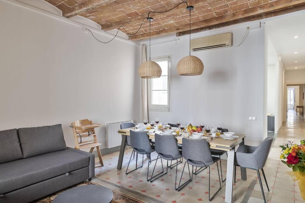 Canela Homes Barcelona Fontana Exterior photo